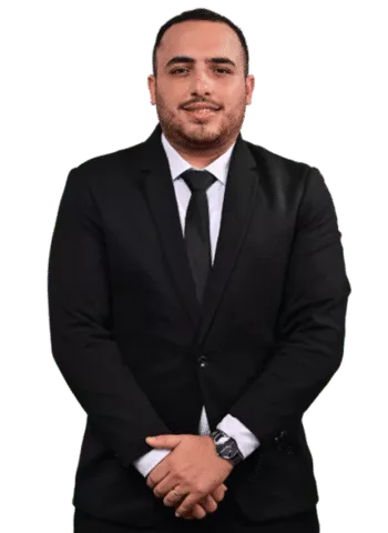 רועי צורף בלי רקע